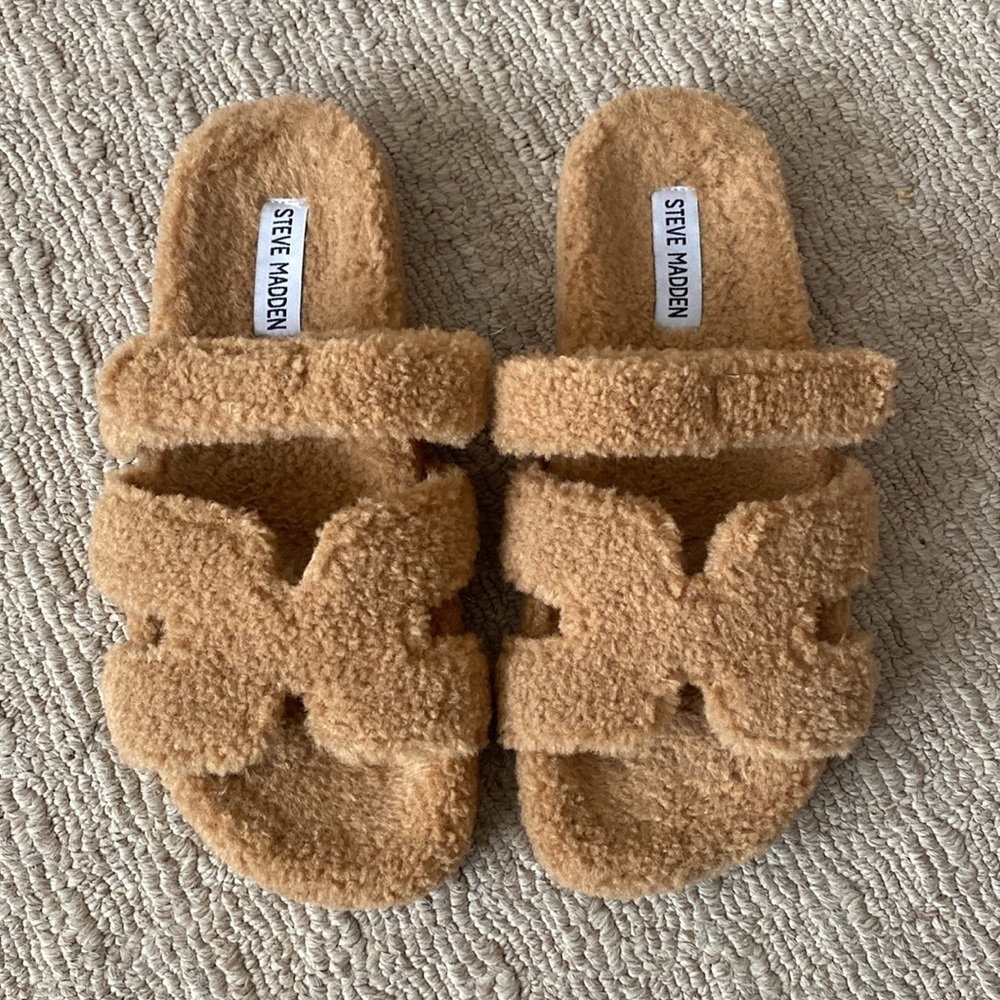 Steve Madden Mayven Shearling Sherpa Faux Fur Slip On Slide Sandals size 10 - Picture 2 of 9